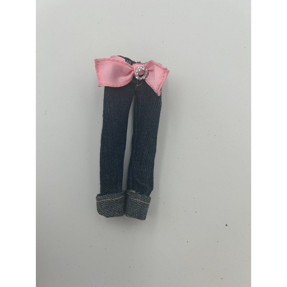 Bratz Boutique Fashion Pack capris pants